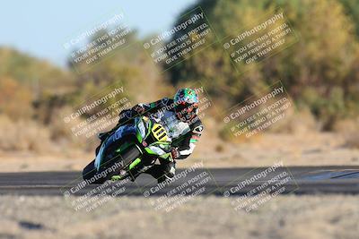 media/Dec-07-2024-CVMA (Sat) [[21c5f1ef85]]/Race 11-Amateur Supersport Open/